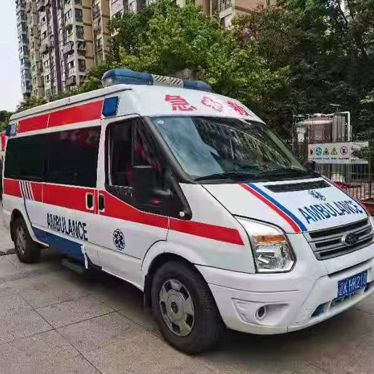 大厂长途救护车护送病人返乡